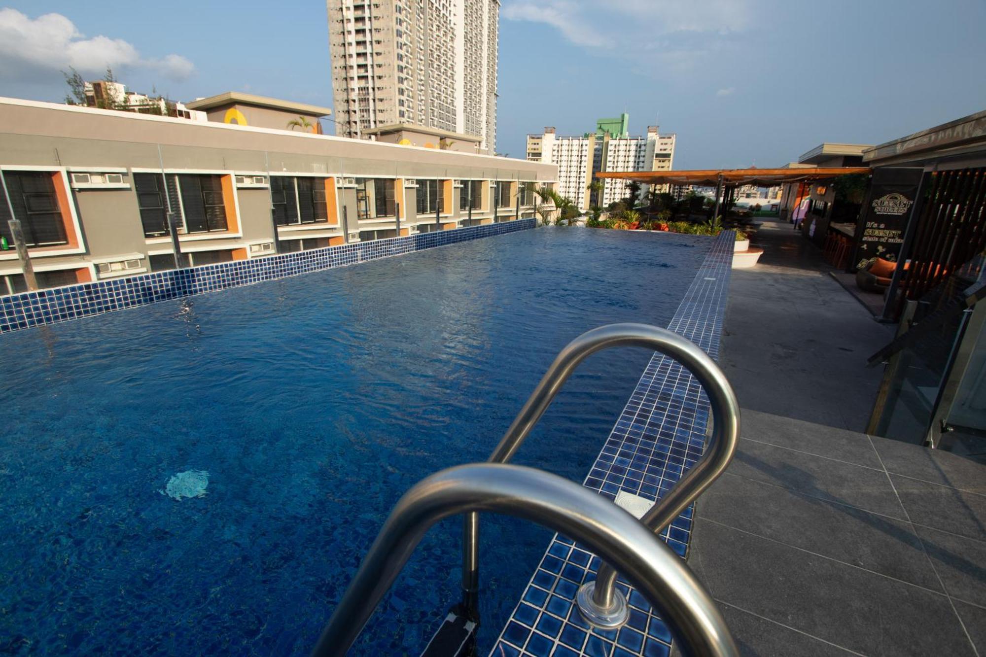 The Pad Coliving Hostel Cebu Buitenkant foto