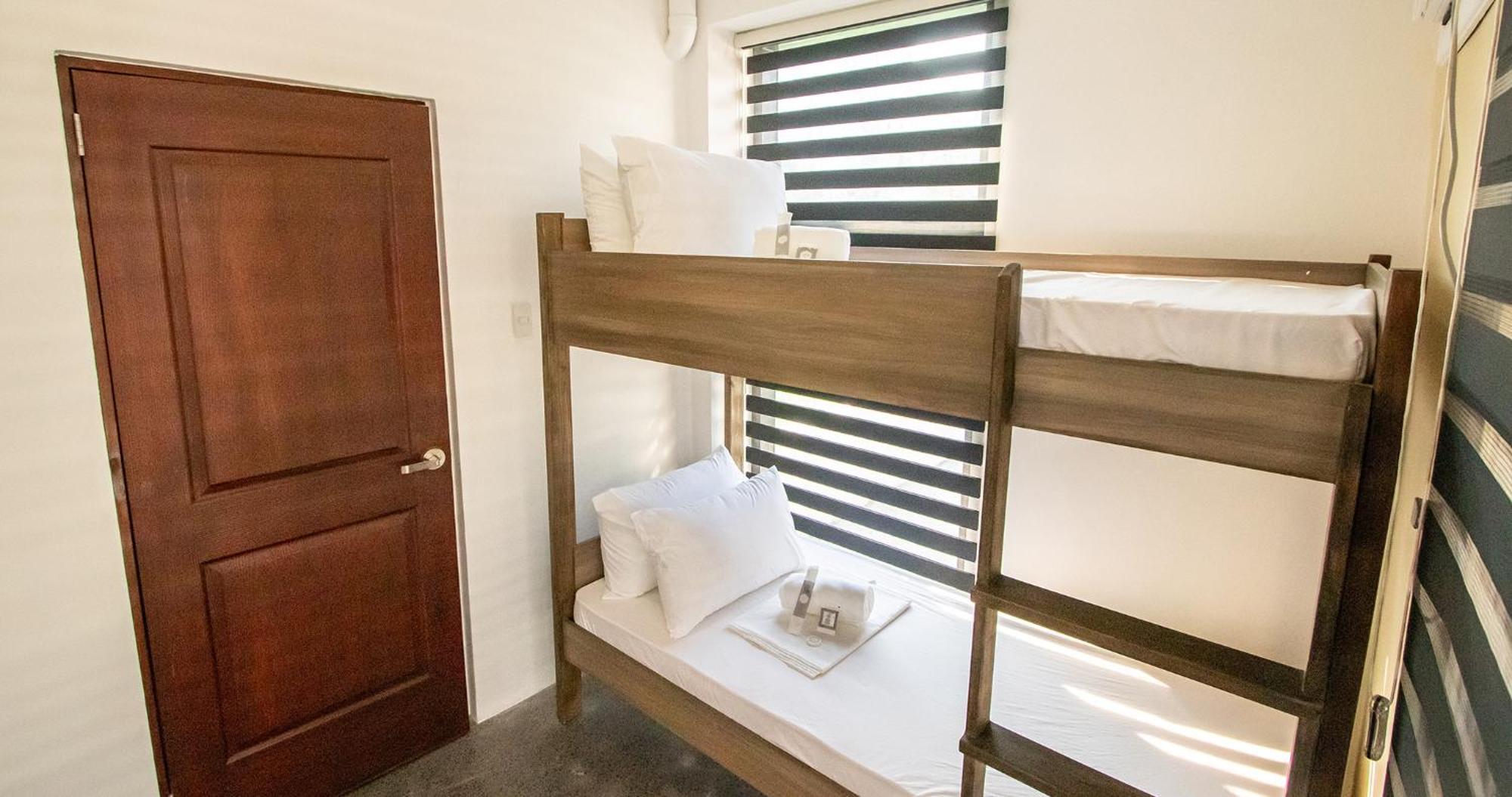The Pad Coliving Hostel Cebu Buitenkant foto
